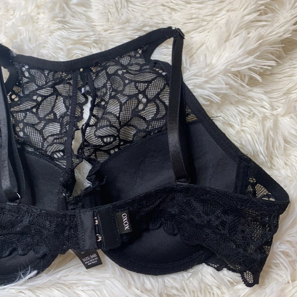 XOXO Black Lace Bra Size 34B Excellent Condition